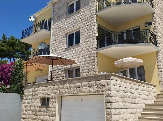 Apartment Agapanthus Makarska